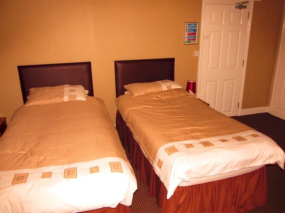 โอโคเวอร์ อาร์ม Bed & Breakfast แอชบอร์น ภายนอก รูปภาพ